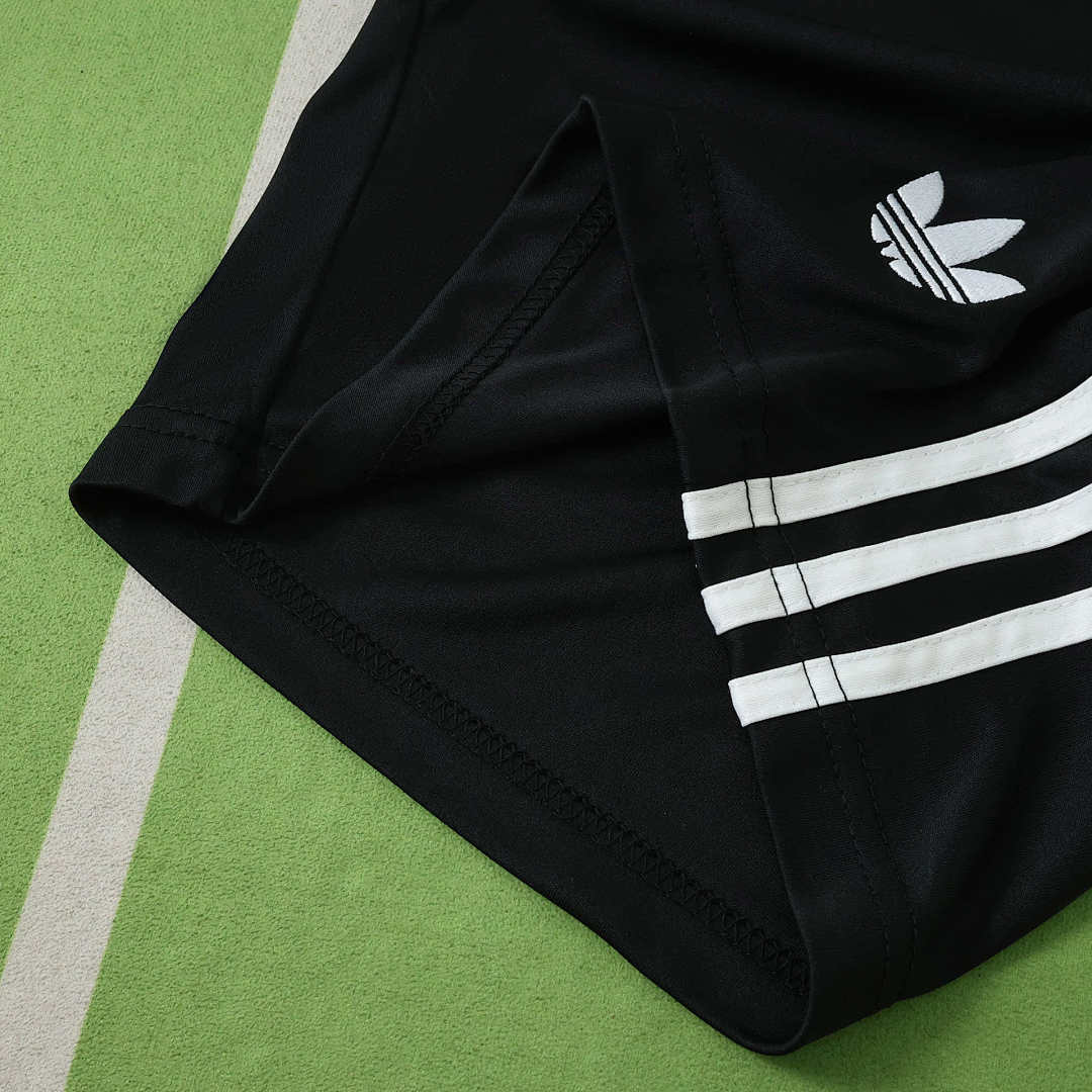 2026 FIFA World Cup Japan away shorts
